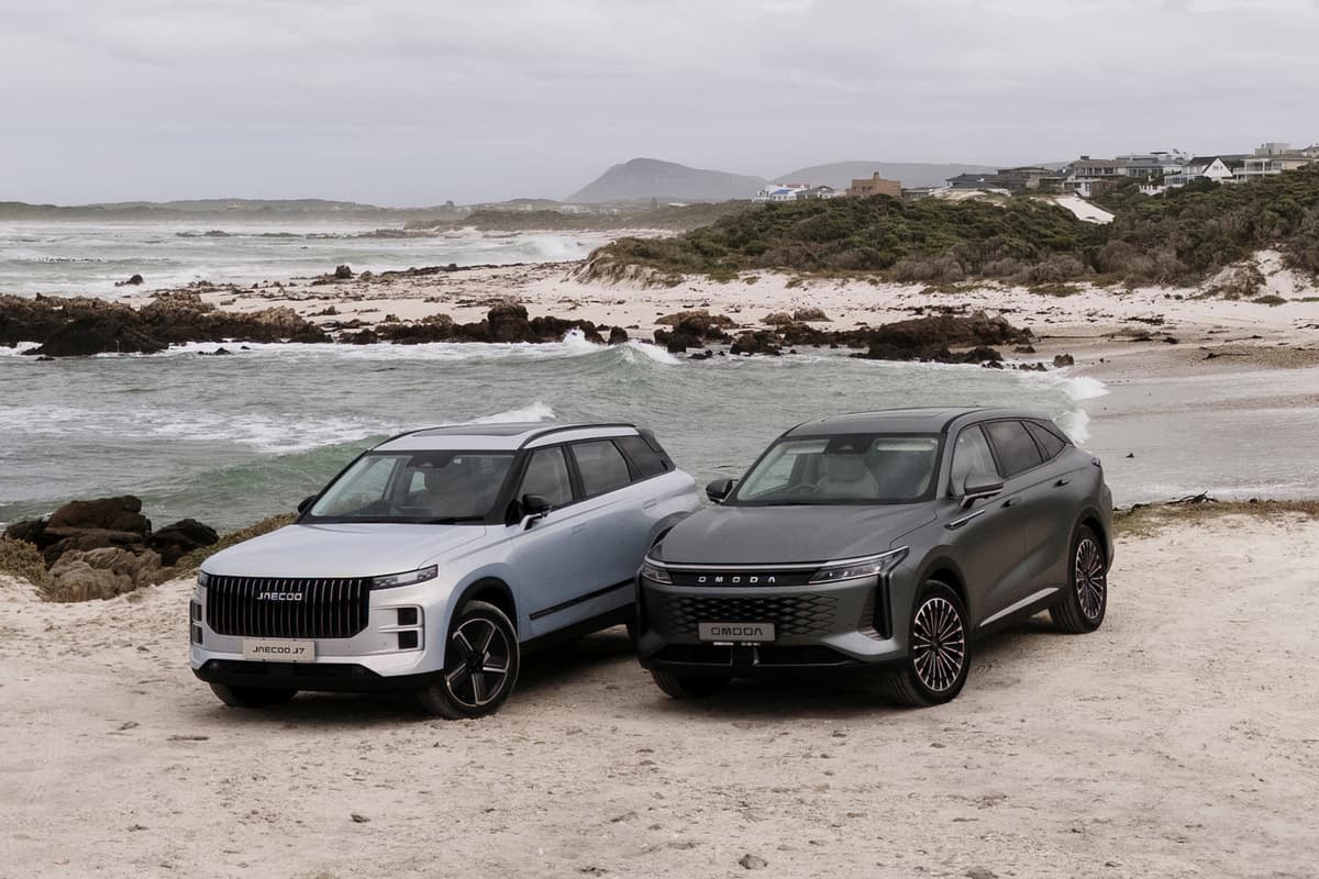Test-Drive Showdown: OMODA C9 SHS vs JAECOO J7 SHS