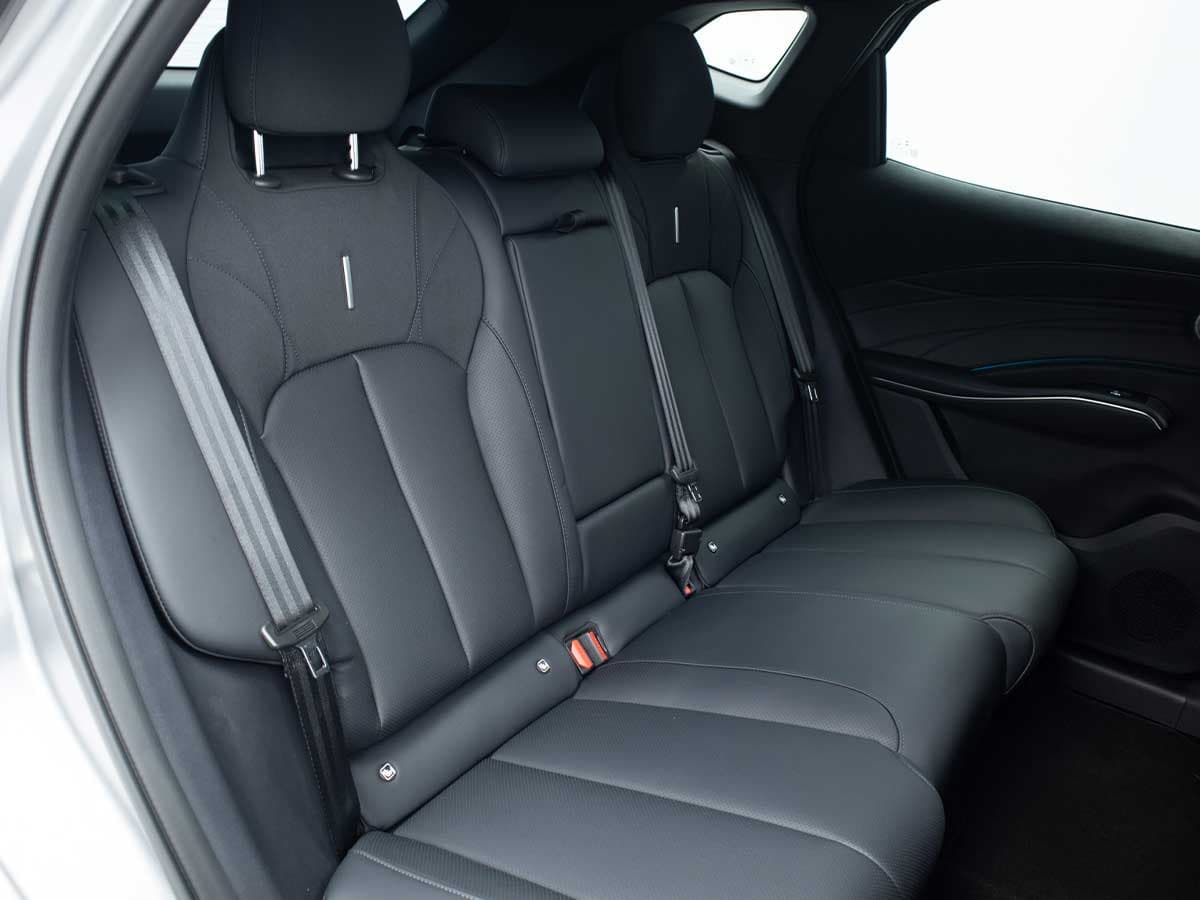 OMODA C7 1.6T Elegance